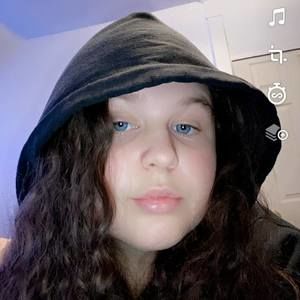 Meet your Posher, Savannah